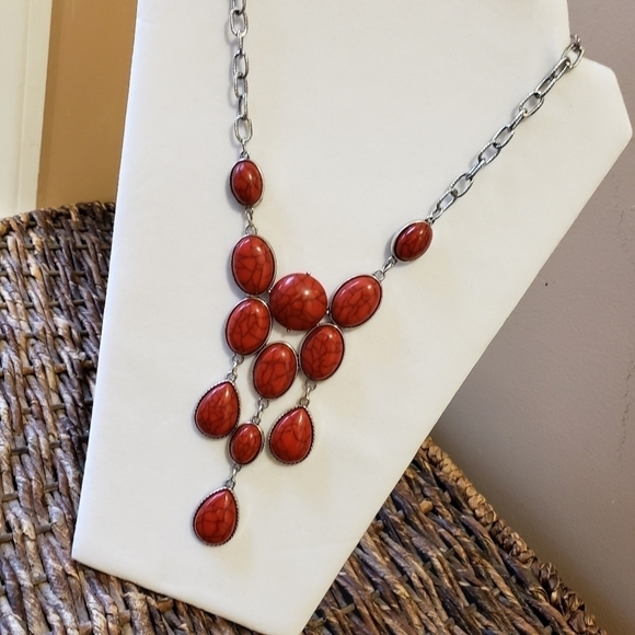 Fashion jewelry red necklace - Picture 1 of 4